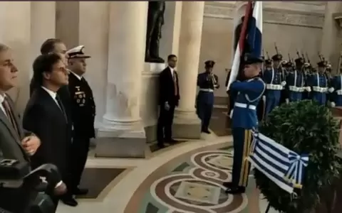 Independiencia de Paraguay: Lacalle Pou participa de actos en el Pante�n de los H�roes
