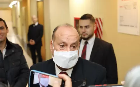 Rossel y Bogar�n suenan como pr�ximos ministros del TSJE