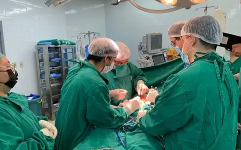 Cl�nicas: exitoso�primer trasplante renal del a�o con donante cadav�rico