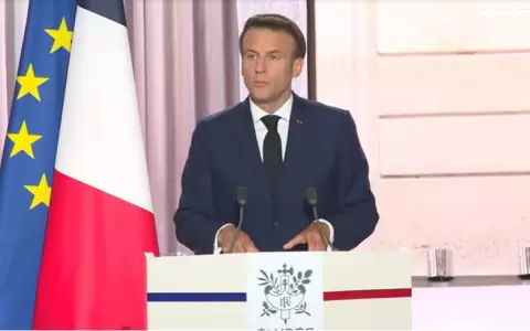 Macron es investido con un "proyecto europeo" y Ucrania como prioridad