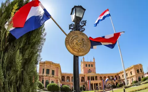 Ejecutivo decreta tres d�as de duelo en memoria del agente fiscal antidrogas