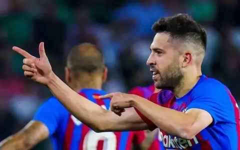 Barcelona vence a Betis con un ag�nico gol y jugar� la Champions
