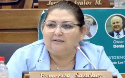 C�mara Baja pide informe a Salud sobre equipos biom�dicos tras fallecimiento de enfermera
