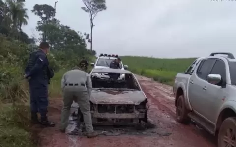 Hallan dos cuerpos en veh�culo incinerado en Canindey�