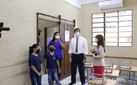 MEC recomienda que estudiantes vuelvan a usar tapabocas en clase