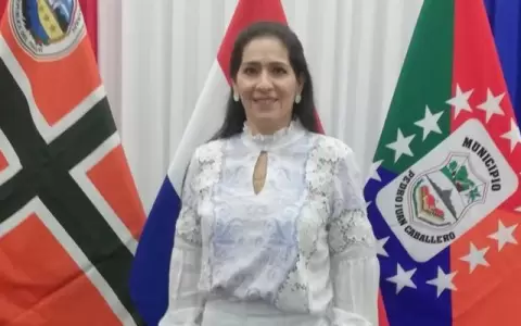 Carolina Yunis asume oficialmente como intendenta interina de Pedro Juan Caballero