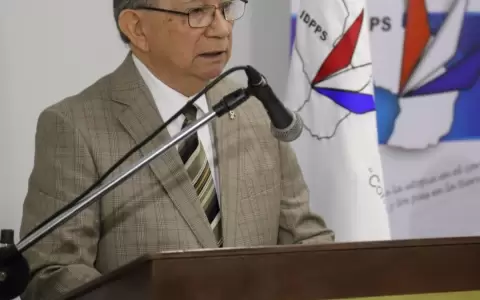 Se perdi� la capacidad de asombro, dice exministro de la Corte en nuevo libro