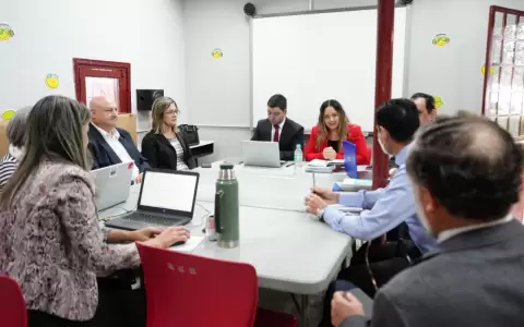 Equipo designado del MEC inici� intervenci�n en colegio privado