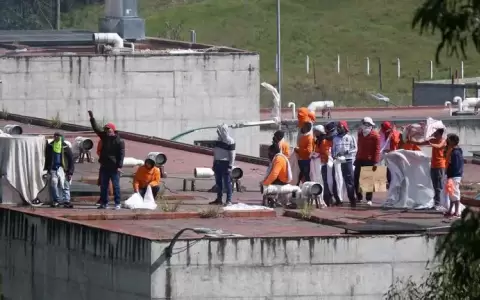Al menos 43 muertos en un nuevo mot�n en una c�rcel en Ecuador