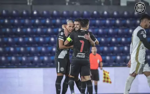 Olimpia golea a Tacuary y ya piensa en la Copa Libertadores