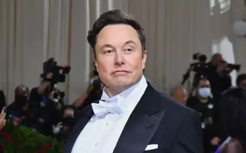 SpaceX pag� 250.000 d�lares a una azafata para enterrar una denuncia de acoso sexual contra Elon Musk