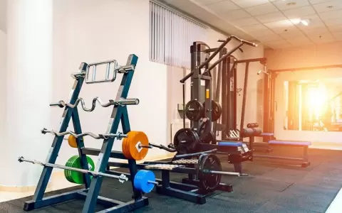 Imputan a entrenadora deportiva por supuesto abuso contra una alumna