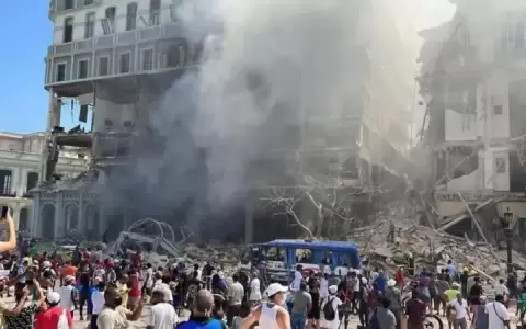 Explosi�n en el hotel Saratoga en La Habana deja 8 muertos y m�s de 40 heridos