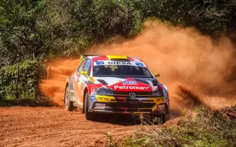 Gustavo Saba es el ganador del Rally de Paraguar�