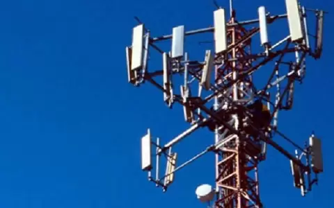 Diputados cuestionan proliferaci�n de antenas y torres en zonas urbanas