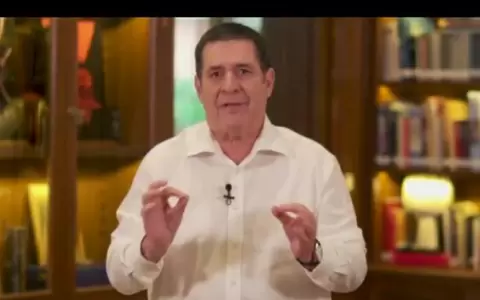 Horacio Cartes: "Con mentiras tratan de manipular la opini�n p�blica"