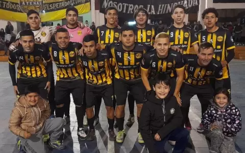 Atenas no aguant� la ventaja de tres goles y empat� con Jos� Meza