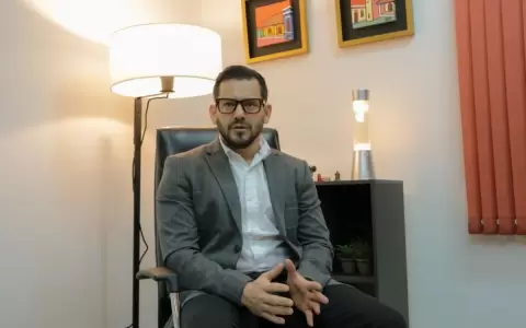 Rossel: "Financiamiento p�blico de las campa�as pol�ticas garantizar�a equidad"
