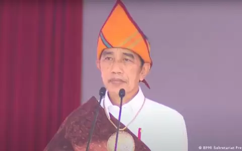 Presidente de Indonesia planea reunirse con Putin en Rusia