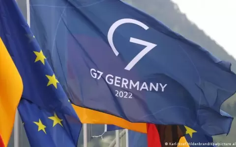 Boris Johnson urge al G7 "no abandonar" a Ucrania