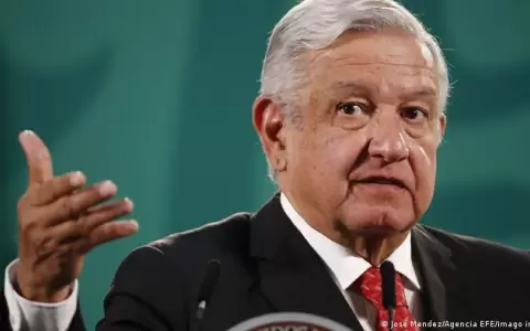 L�pez Obrador critica "la falta de controles" en la frontera con EE.UU. tras la muerte de 50 migrantes en un cami�n en Texas
