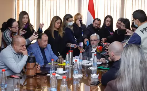 Parlamentarios iniciar�n investigaci�n sobre lavado de dinero en nuestro pa�s