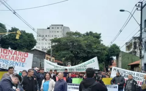 Senado aprueba proyecto que reincorpora subsidio familiar a funcionarios penitenciarios
