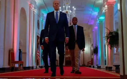 El Gobierno de Biden celebr� el inicio del Mes del Orgullo