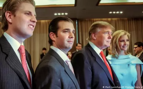Trump y dos de sus hijos, citados por presunto fraude