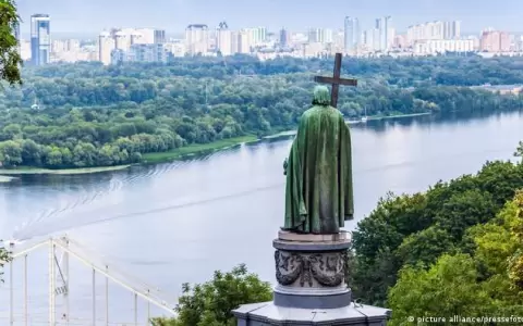 Alcalde de Kiev reporta una serie de explosiones