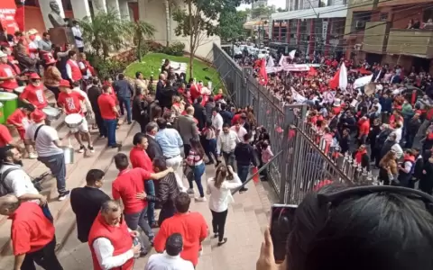 R�cord de candidaturas en la ANR: ser�an m�s de 66 mil