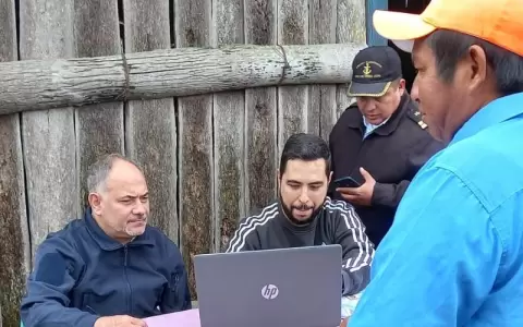 Asisten a las comunidades ind�genas Kelyenmagategma y Redenci�n