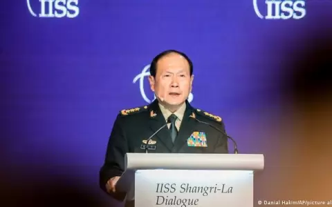 China dice que su relaci�n con Rusia es de �socios�, no de �aliados�