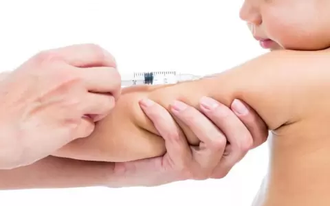 EE.UU. se prepara para aplicar en dos semanas vacunas anti-Covid a beb�s e infantes