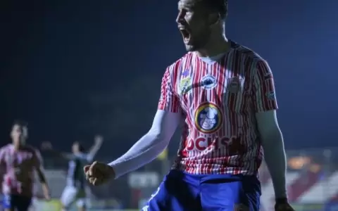 El "rayadito" comanda en la Intermedia