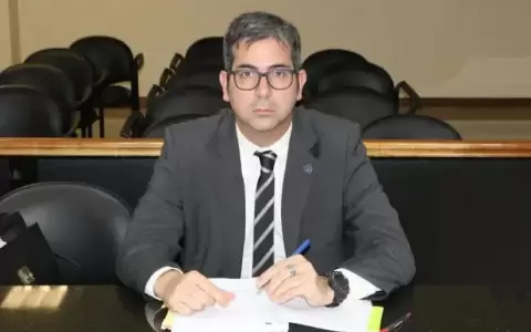 Aprueban declarar al 10 de mayo como el "D�a del Fiscal Paraguayo"