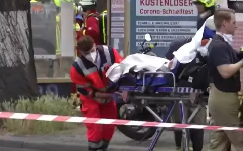 Al menos un muerto y ocho heridos en arrollamiento masivo en Berl�n