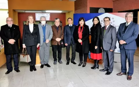 Analizan nuevas ofertas educativas para la formaci�n docente