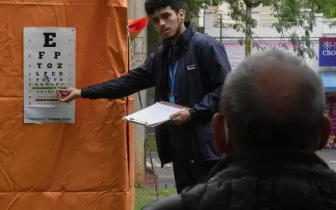 M�s de 90 adultos mayores recibieron asistencia m�dica en Asunci�n