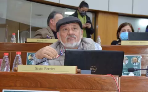 Concertaci�n ser� para conformar solo la chapa presidencial, asegura senador