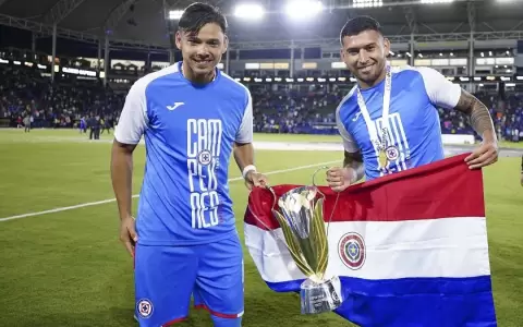 Romero y Escobar, protagonistas en el nuevo t�tulo de Cruz Azul
