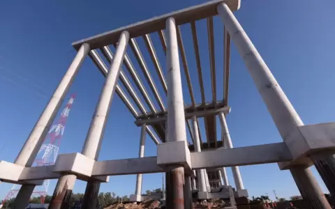 Colocan 530 vigas para el viaducto de acceso al futuro puente H�roes del Chaco