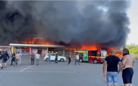 Rusia bombarde� un centro comercial en Ucrania con m�s de mil civiles en su interior