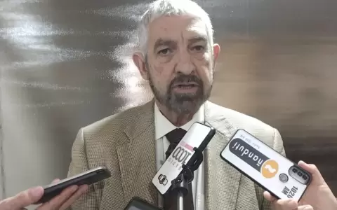 "Mentirosa, yo no le toqu� la cara", respondi� Kencho Rodr�guez tras denuncia de abogada