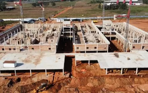 Avanza construcci�n del Hospital de Coronel Oviedo