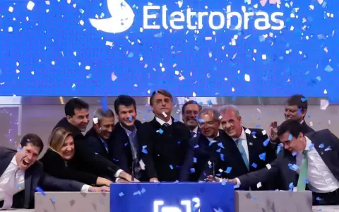 Brasil privatiza Eletrobras, la mayor empresa de energ�a de Latinoam�rica
