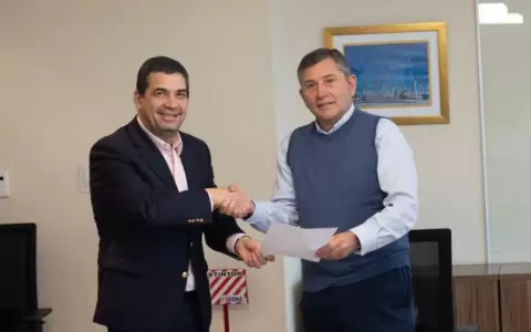 Luis Pettengill y el l�der de Fuerza Republicana, Hugo Vel�zquez.