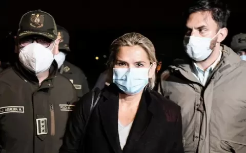 Bolivia: UE se�ala deficiencias tras condena a Jeanine ��ez