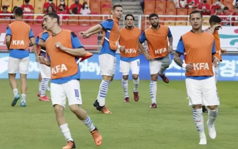 Paraguayo en Corea critica actitud de los futbolistas de la Albirroja
