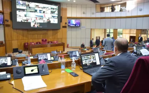 Senadores no llegaron a acuerdo para elegir al nuevo presidente